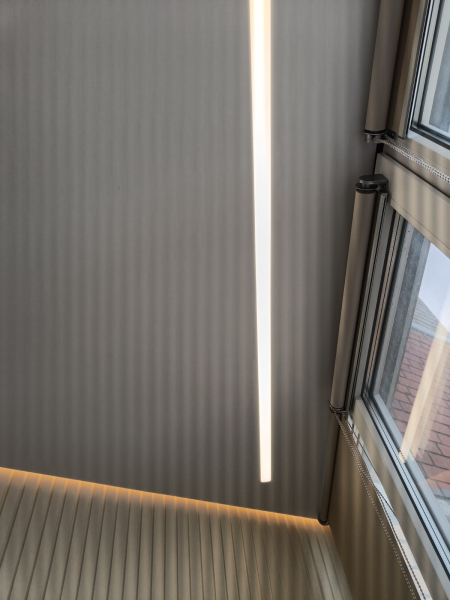 Натяжной потолок с подсветкой